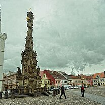 Stadtplatz m. Rathaus u. Dreifaltigkeitssäule