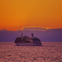 Sonnenaufgang an der ligurischen Küste
