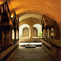 Blick von der Krypta in der Kreuzgang