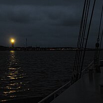 Der Leuchtturm von Terschelling begrüßt uns
