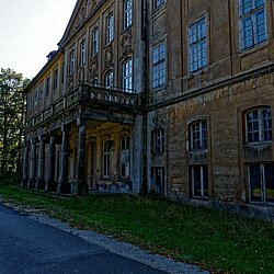 Neues Schloss Uhyst seitlich