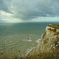 Beachy Head Cliffs mit Leuchtturm